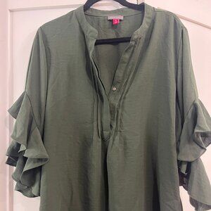 NWT Vince Camuto olive green 3/4 length sleeve top XL